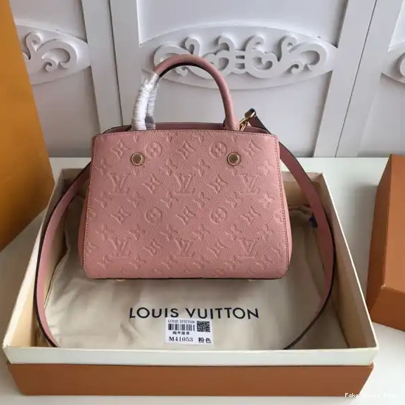 Repladies offers premium fake Louis bags at unbeatable prices. Our products are cheap because we focus on direct sales LOUIS VUITTON MONTAIGNE BB 0427